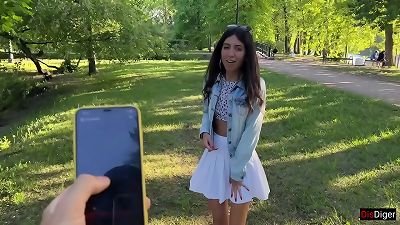 å¥³æœ‹å‹åœ¨å…¬å›­é‡Œå°„ç²¾ï¼Œæˆ‘ç”¨ Flirtwithsb çš„çŽ©å…·åšåˆ°äº†