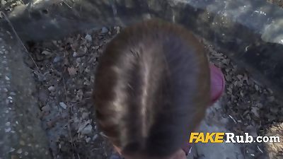 18å²å½±å“è€…ä»˜é’±é’‰åœ¨ç½‘ç»œæ‘„åƒå¤´ä¸Š