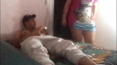 å¤šä¹ˆç–¯ç‹‚ï¼ï¼ï¼ï¼æˆ‘æ­£åœ¨å½•åˆ¶è‡ªå·±çš„è‡ªæ…°ï¼Œæˆ‘ç»§å…„å¼Ÿçš„å¦»å­èµ°è¿›æ¥