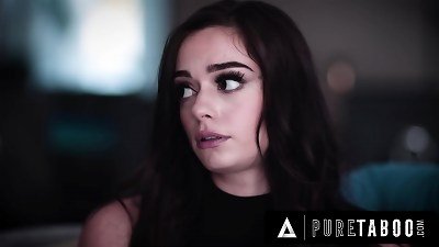pure TABOO Manipulated Sophia Burns æ˜¯åˆ¶ä½œè”æ’­ç£å¸¦çš„æœ‰äº‰è®®äº‹ä»¶ä¸­çš„æ›¿ç½ªç¾Š