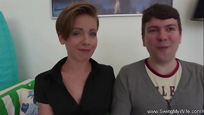 æ‰«å¹³å®¶åº­ä¸»å¦‡å–œæ¬¢ä»–å¦ˆçš„é™Œç”Ÿäºº